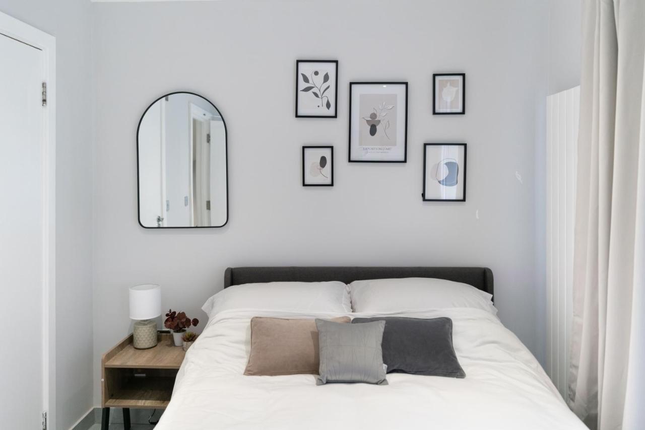 Luxury 5Bd Suite Guest House London Exterior photo