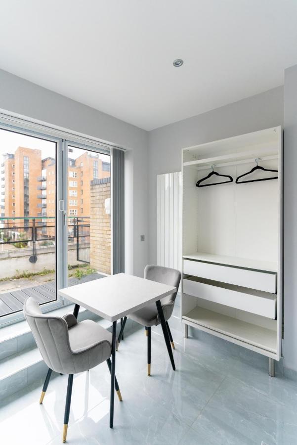 Luxury 5Bd Suite Guest House London Exterior photo